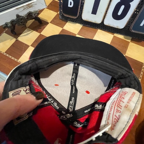 Chicago Bulls - Picture 6 of 8